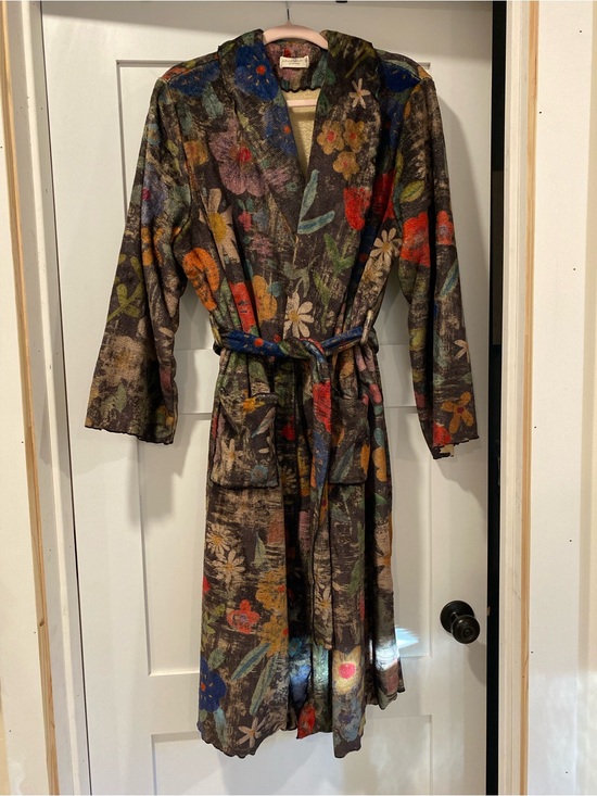 NATURAL LIFE Other - Natural Life Cozy Blanket Robe